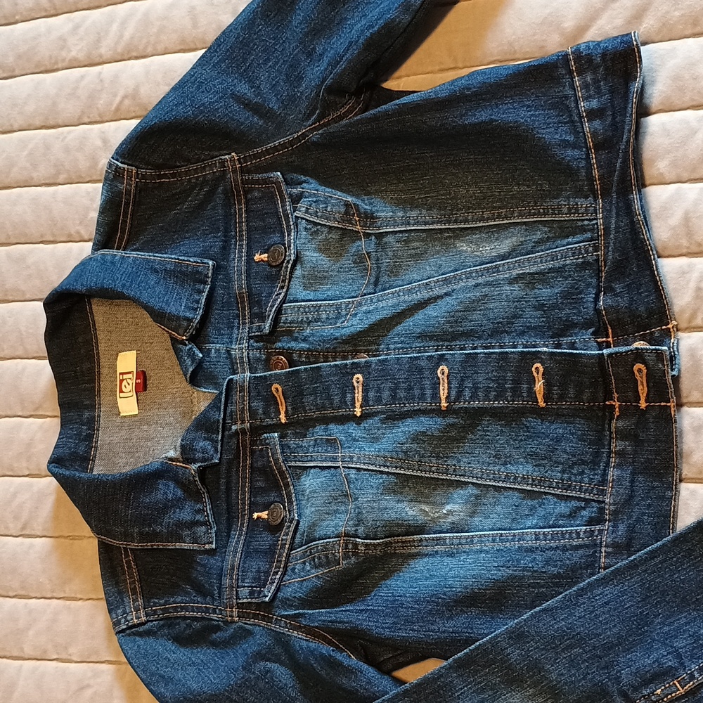 Excellent LEI Jean Jacket: Size Small - Picture 2 of 5